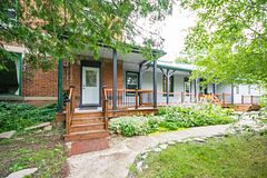 10 - 12 Murney Street, Belleville, ON, exterior