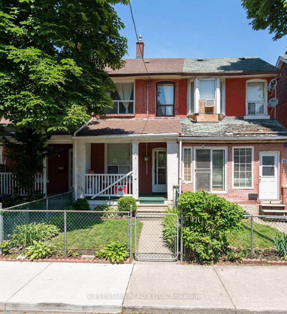 46 Sullivan Street, Toronto C01, ON, exterior