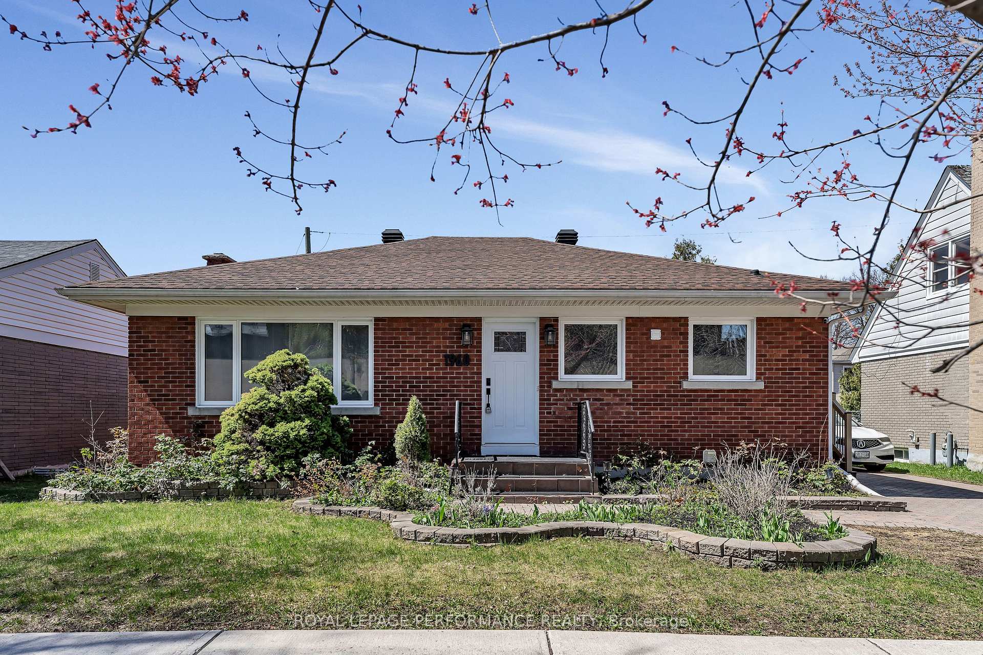 1960 Othello Avenue, Elmvale Acres and Area, ON, exterior