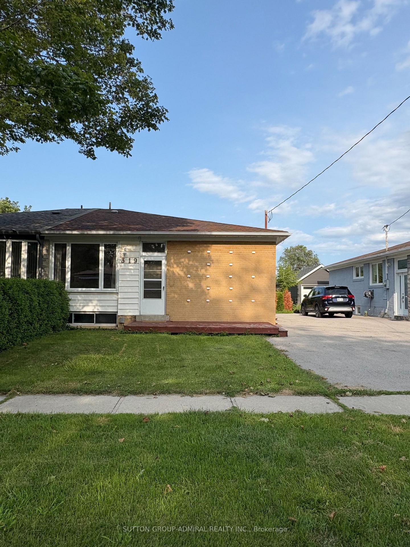 319 Dovedale Drive, Whitby, ON, exterior