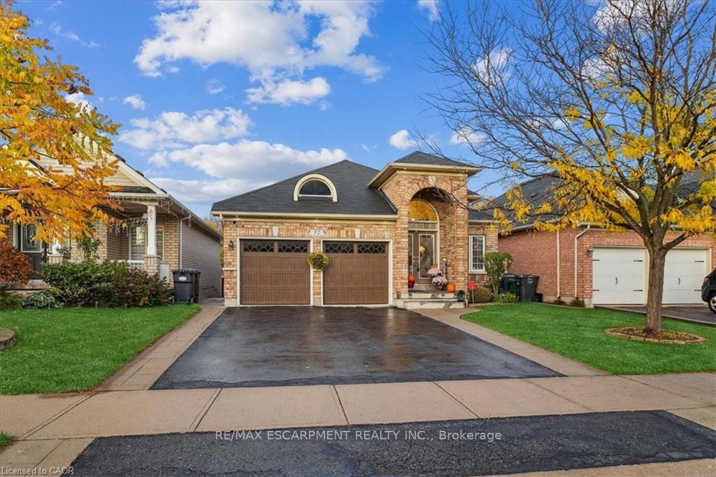 52 Mistycreek Crescent, Brampton, ON, exterior