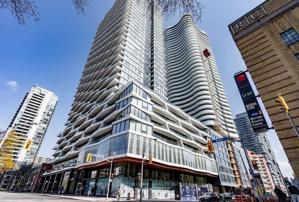 708 - 85 Wood Street, Toronto C08, ON, exterior