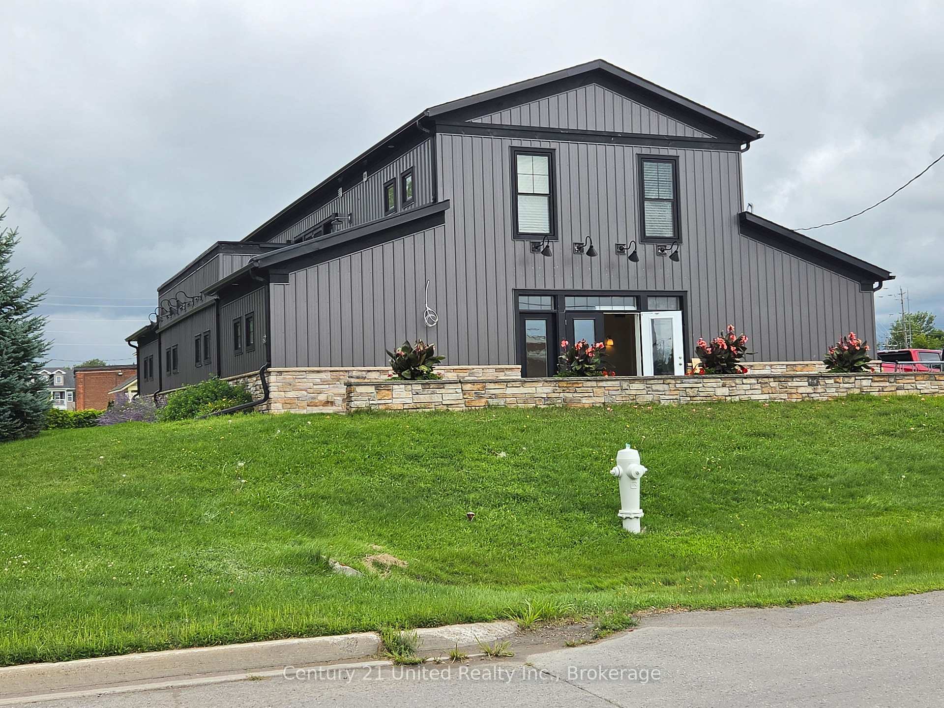 628 Ontario Street, Cobourg, ON, exterior