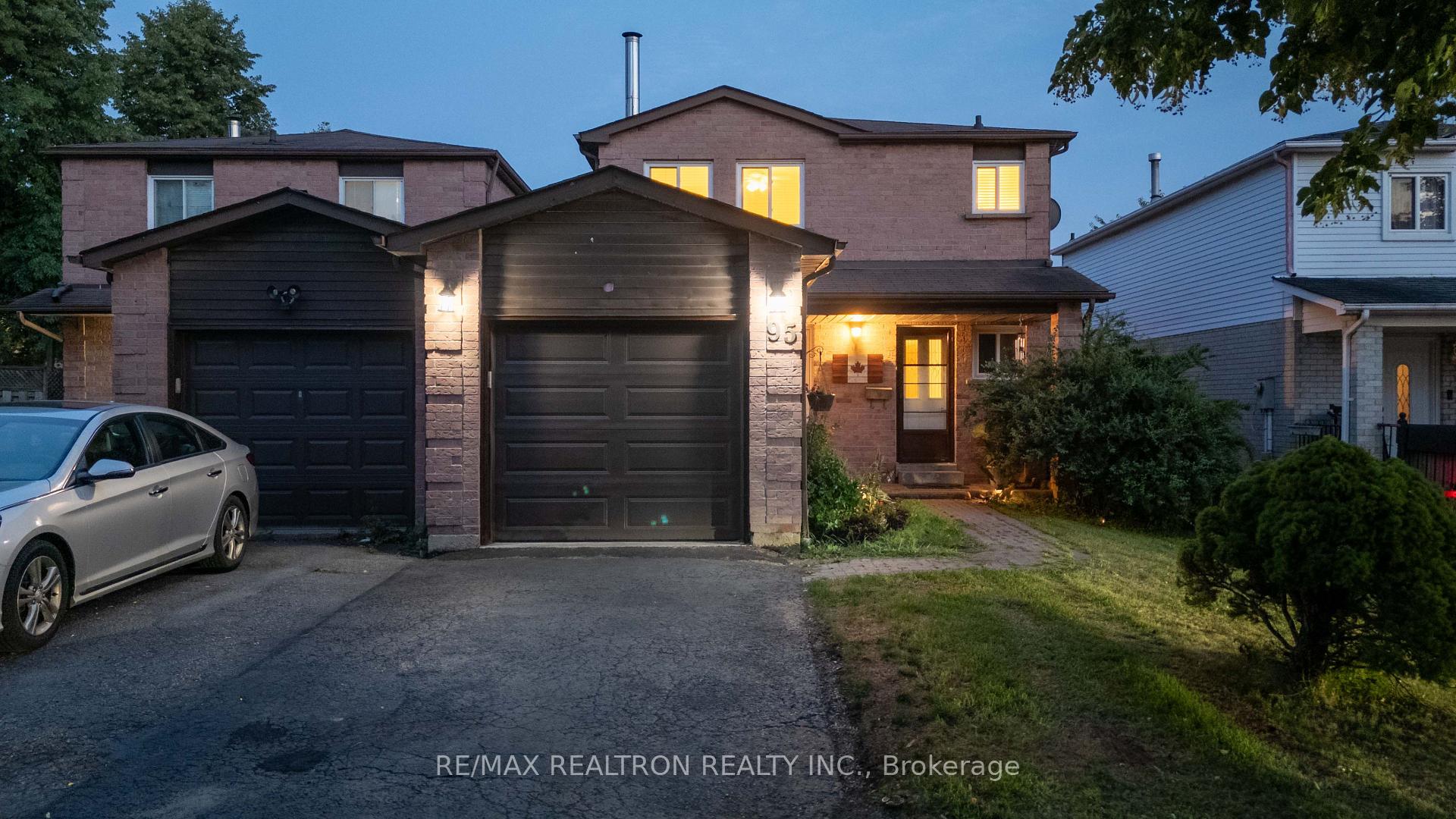 95 Chalmers Crescent, Ajax, ON, exterior
