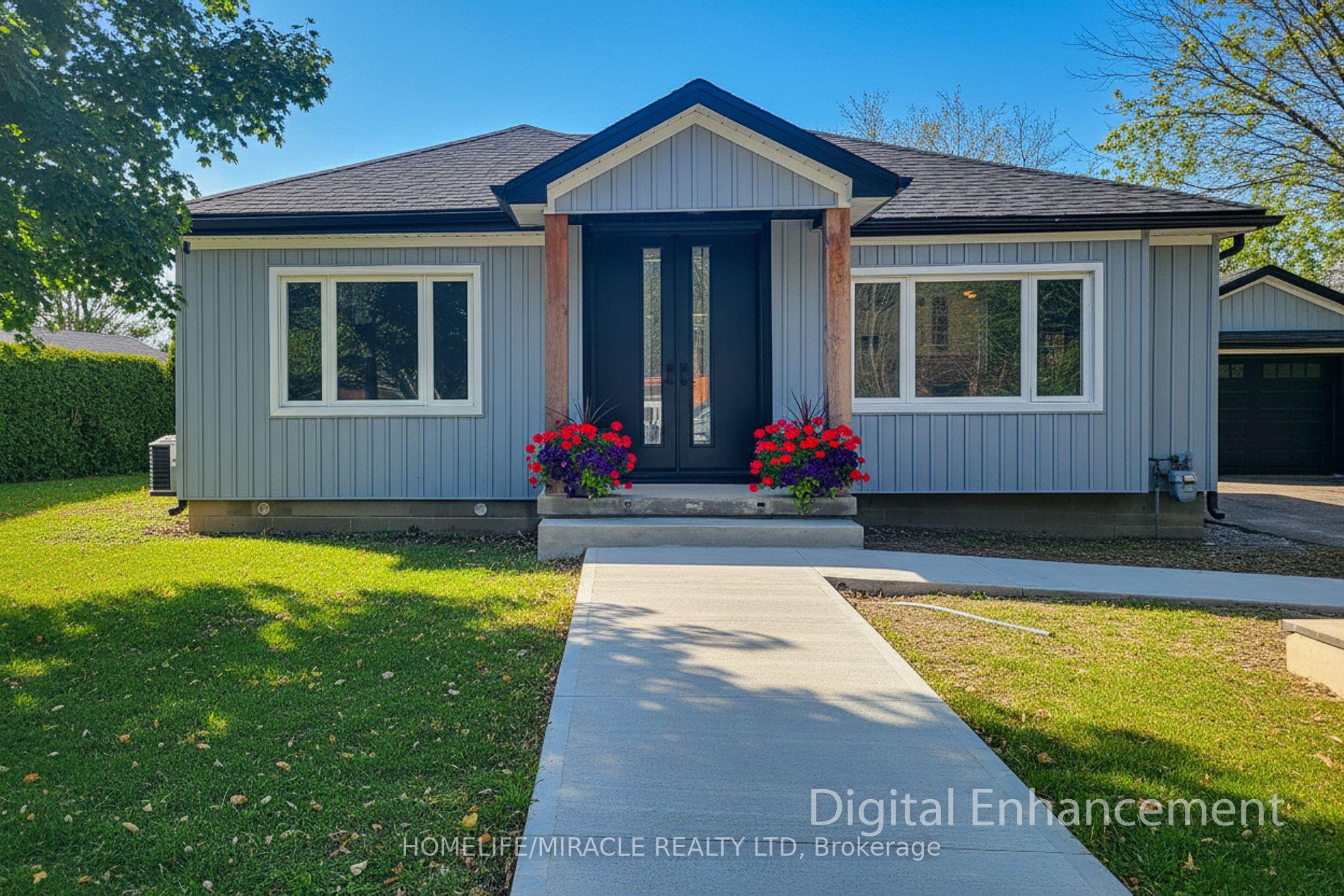 355 Ridge Road W, Grimsby, ON, exterior