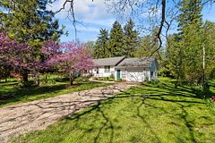 68 William Street, Huron East, ON, exterior