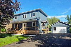 276 Main Street W, Norwich, ON, exterior