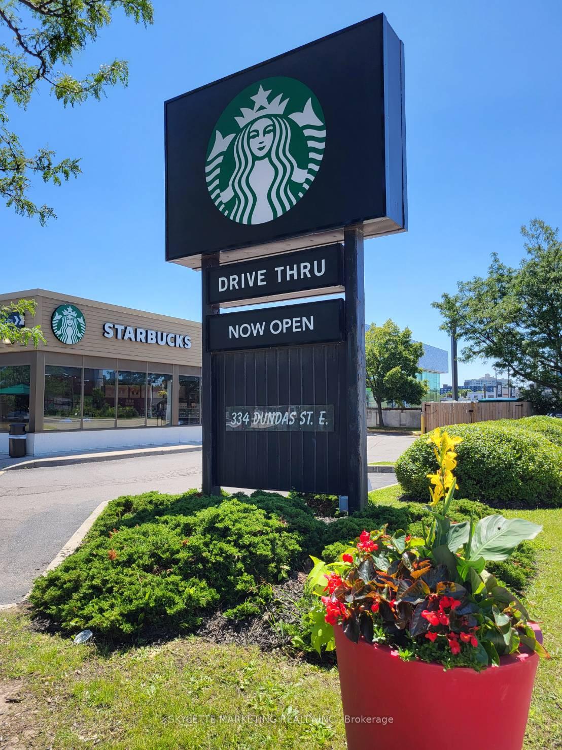 334 Dundas Street E, Mississauga, ON, exterior