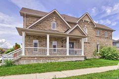 34 Grey Wing Avenue, Georgina, ON, exterior