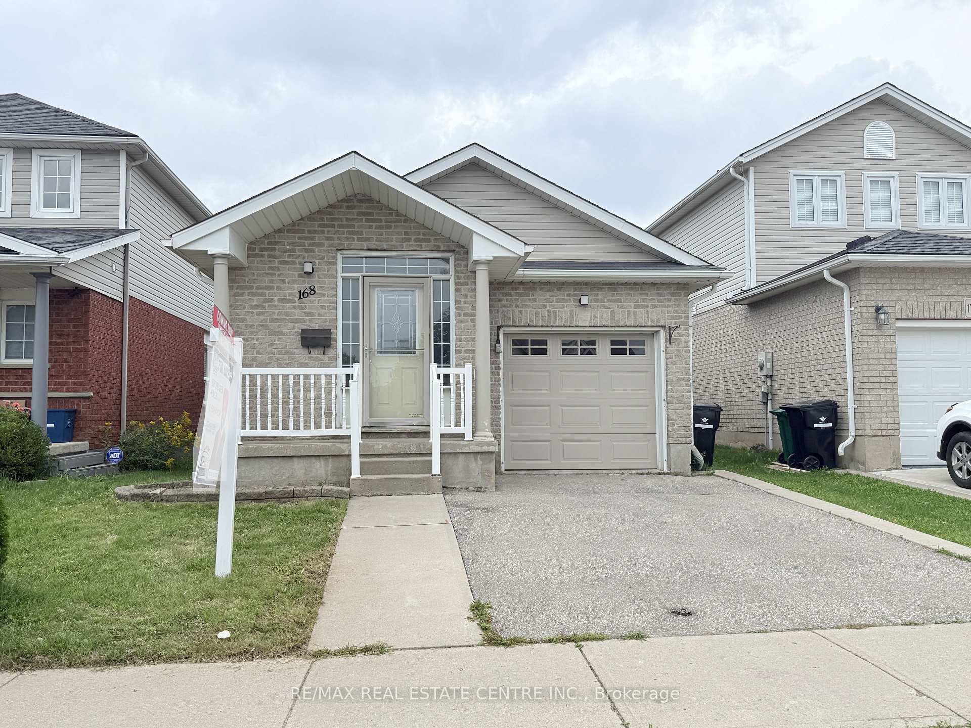 168 Copper Leaf Street, Kitchener, ON, exterior