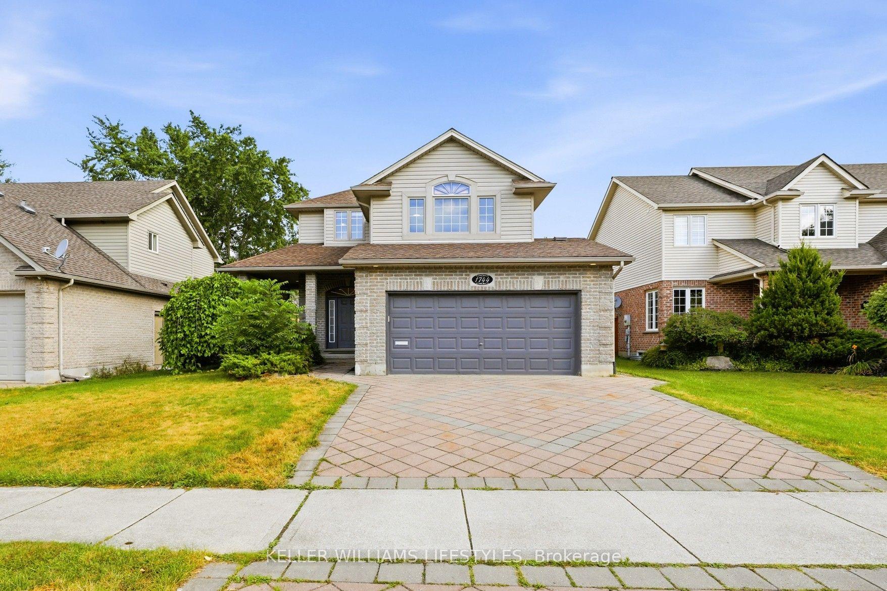 1744 Milestone Road, London North, ON, exterior