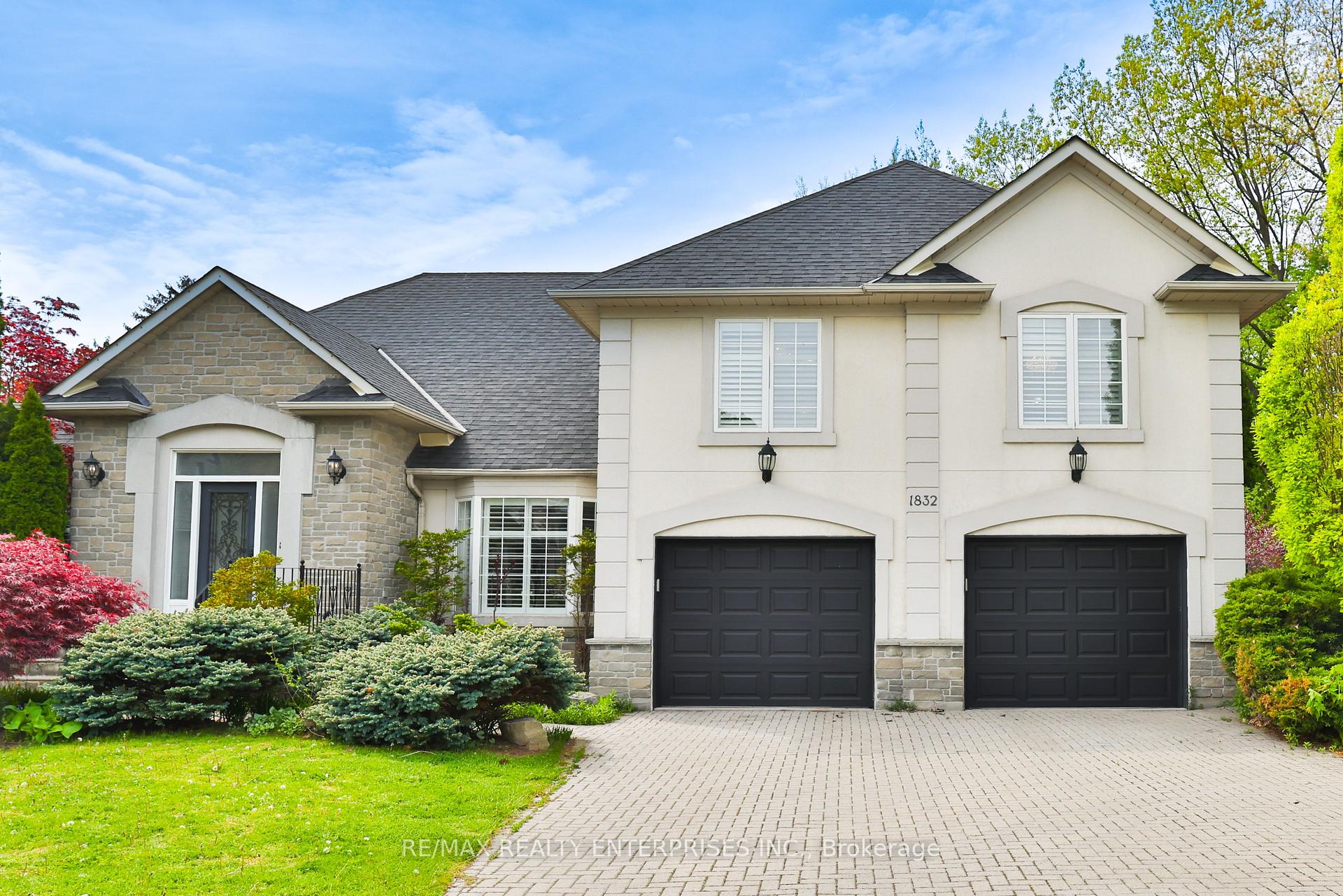 1832 Chesbro Court, Mississauga, ON, exterior