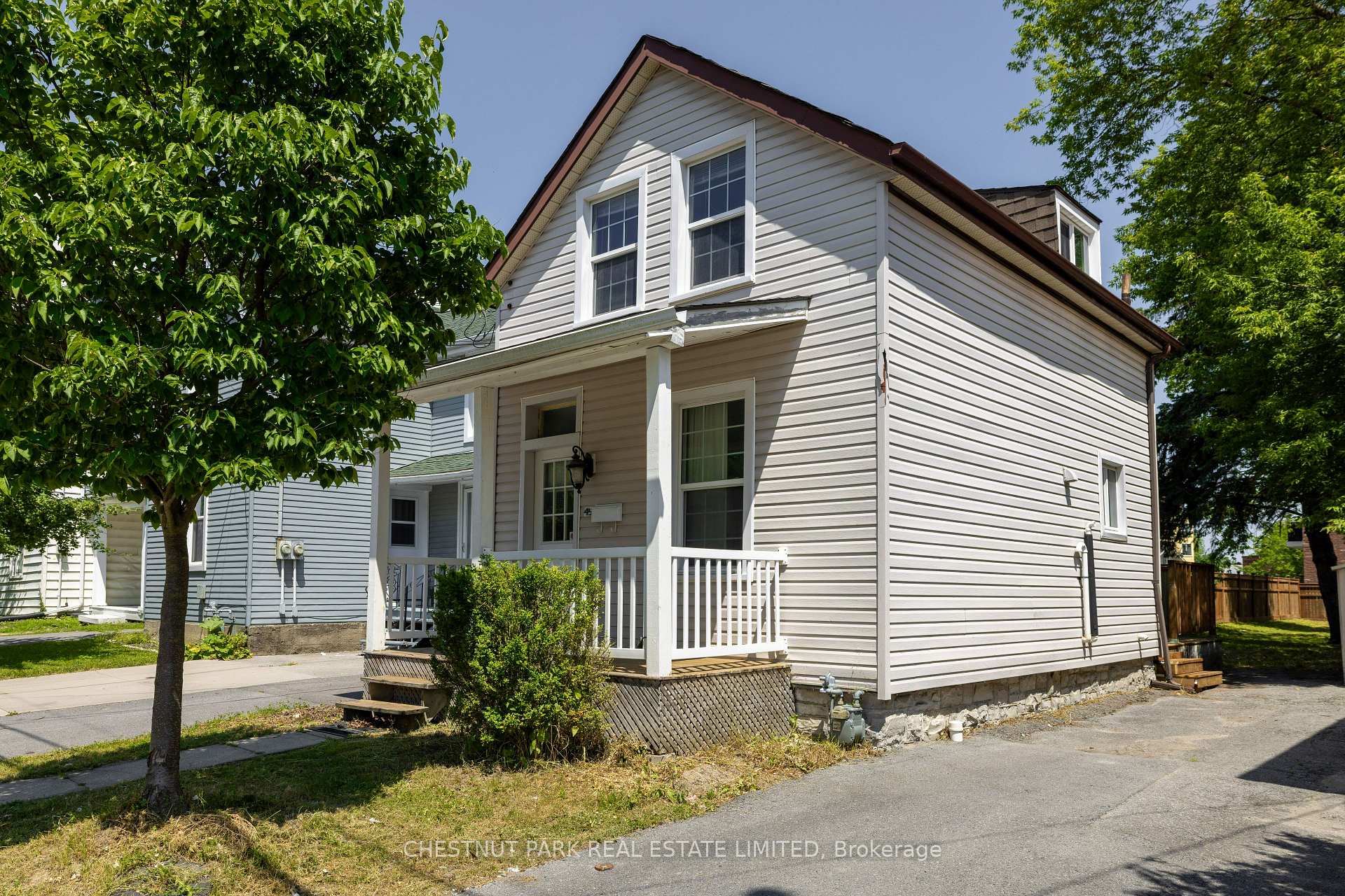 451 Albert Street, Kingston, ON, exterior