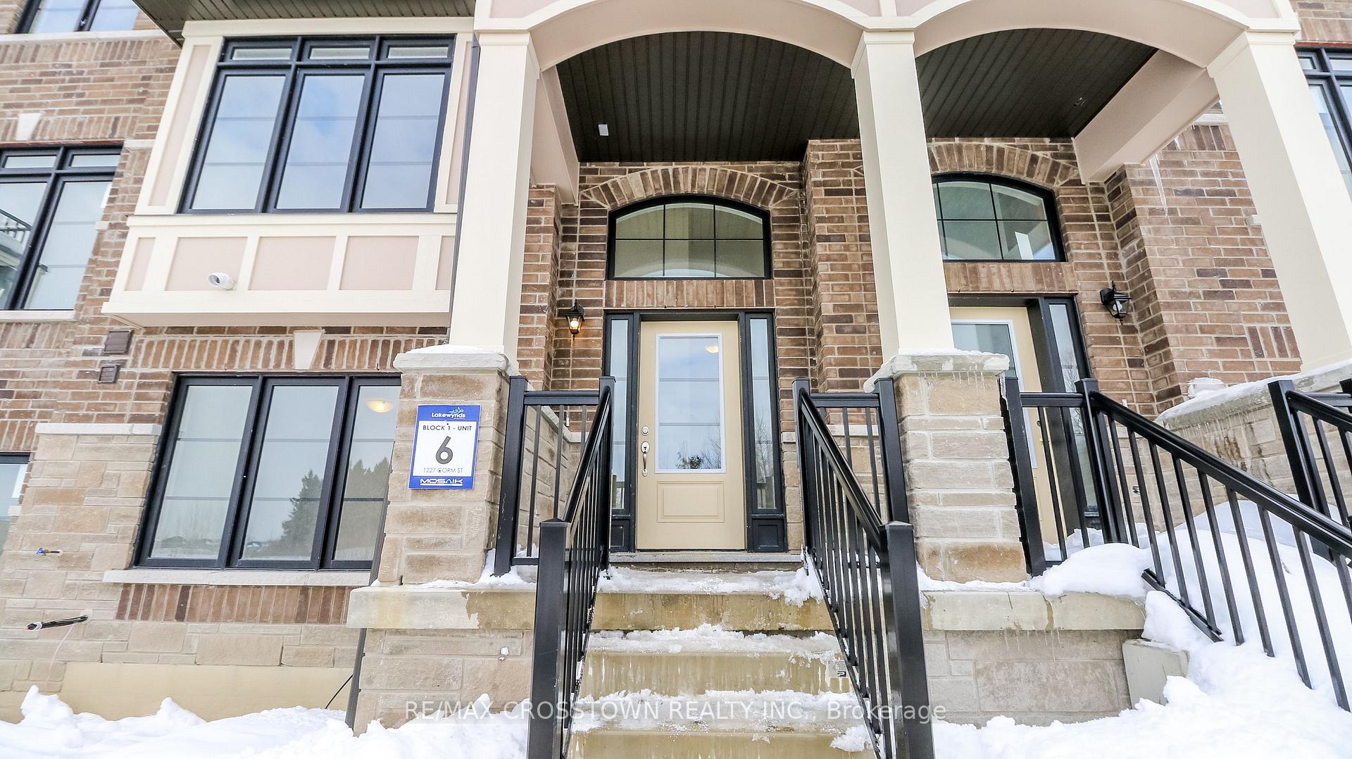 (Unit 6) - 1227 Corm Street, Innisfil, ON, exterior