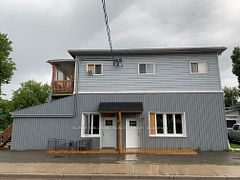 66 QUEEN Street, Smiths Falls, ON, exterior
