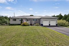 10250 County Road 15 Road, Augusta, ON, exterior