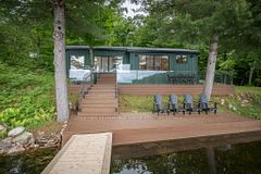 1452 Leggat Lake Road, Frontenac, ON, exterior