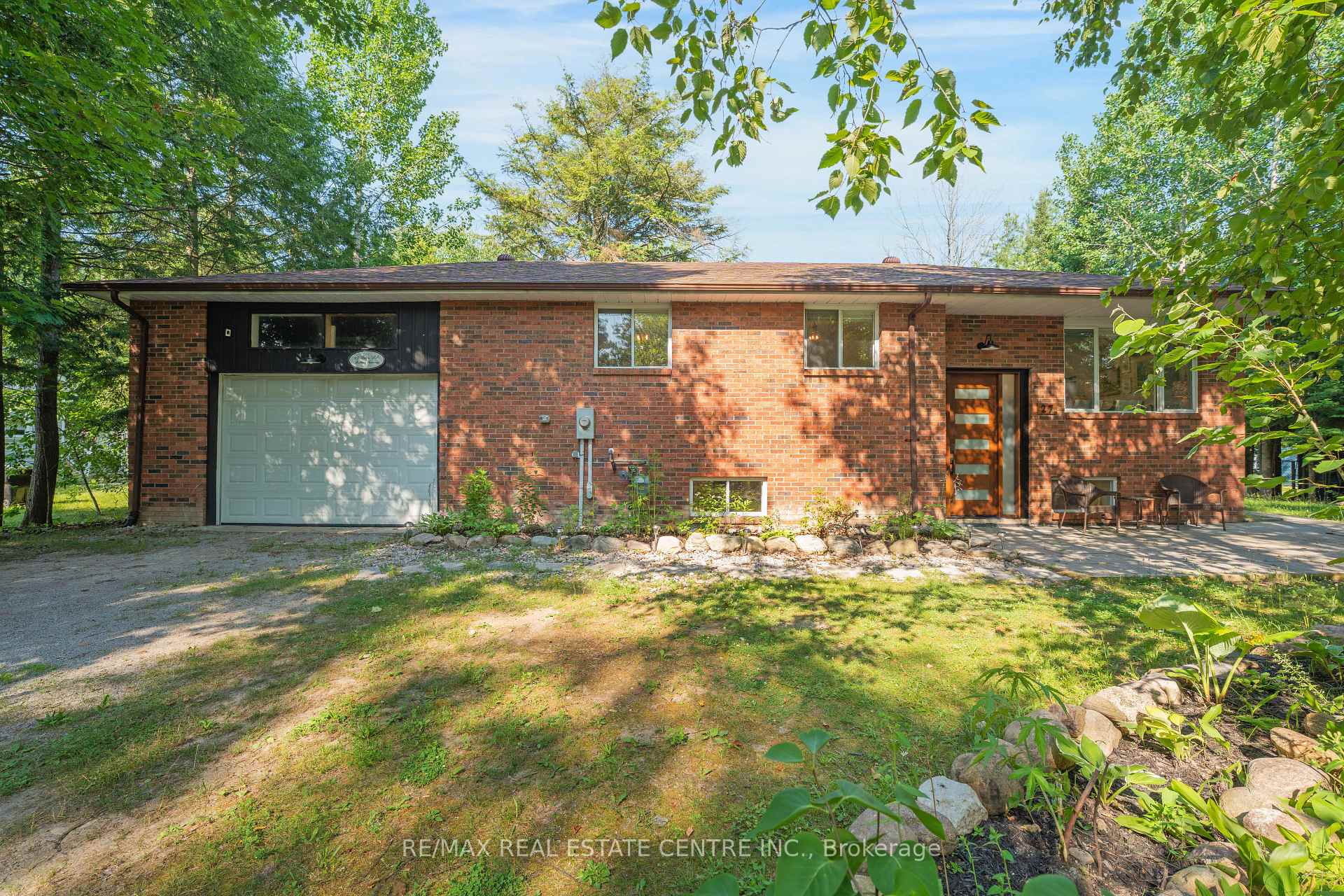 27 IRENE Road, Tiny, ON, exterior