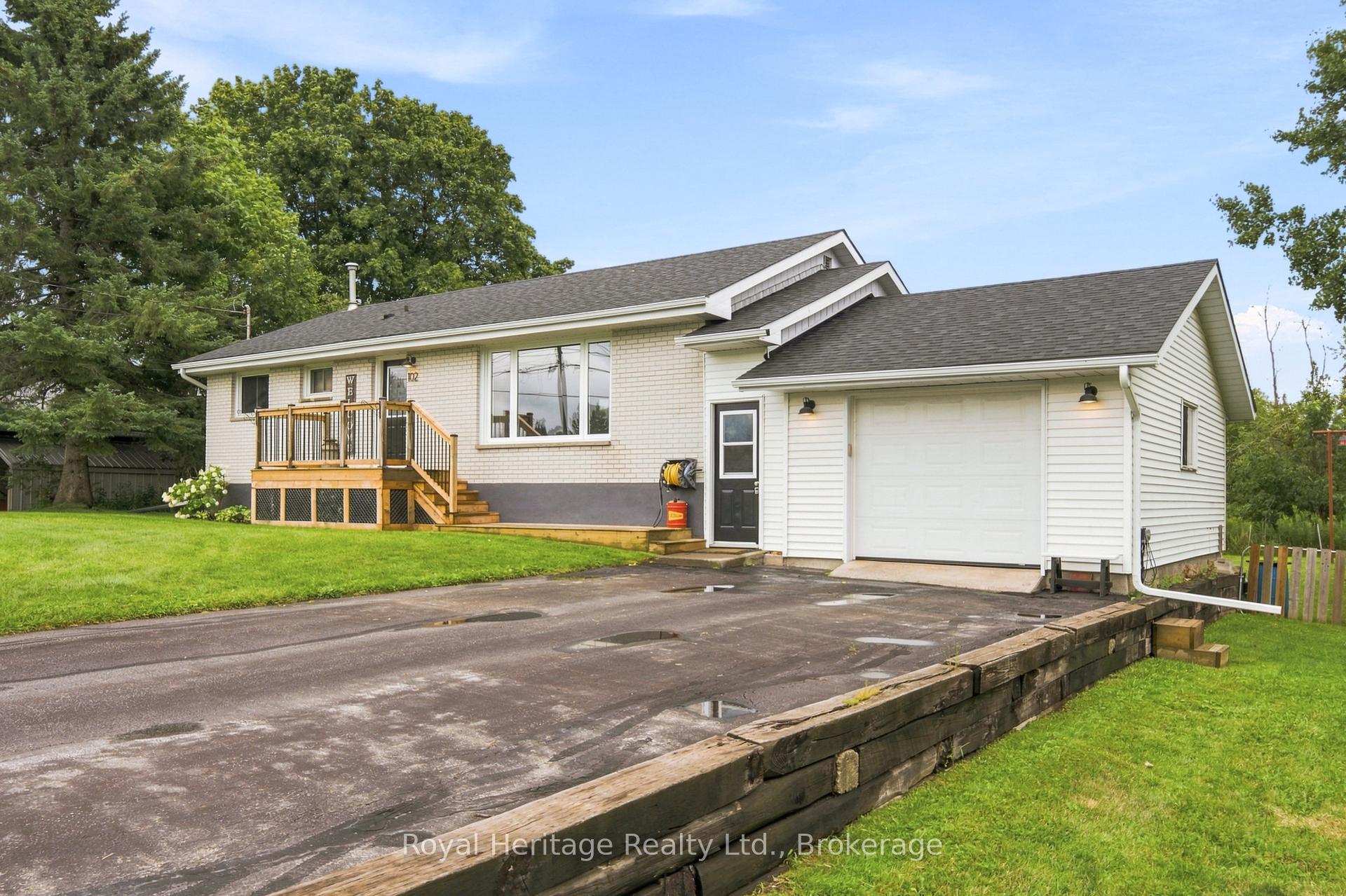 102 Johnstown Road, Quinte West, ON, exterior