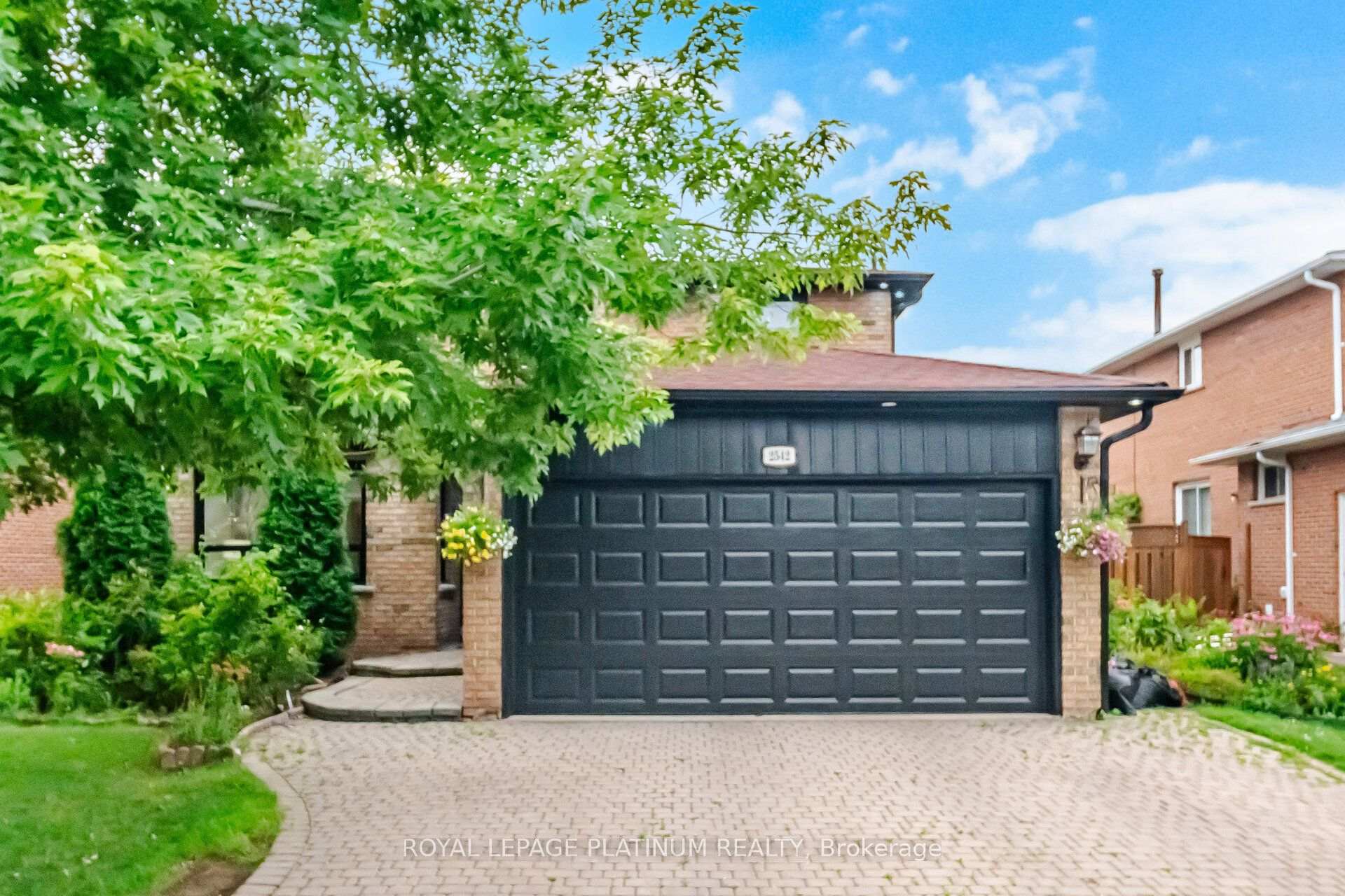 2542 Pollard Drive, Mississauga, ON, exterior