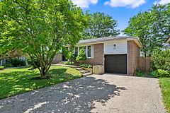 444 Withnell Crescent, Oakville, ON, exterior