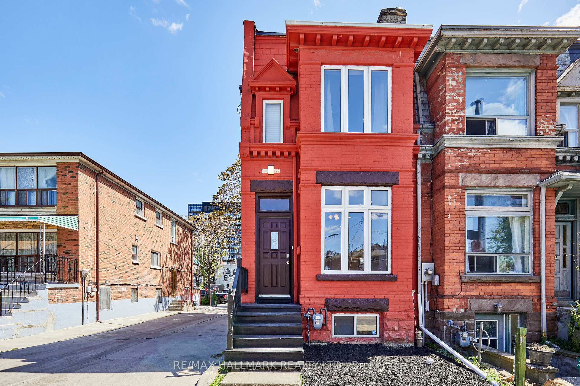 95 Wolseley Street, Toronto C01, ON, exterior