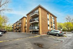 6 - 270 Beechwood Avenue, Vanier and Kingsview Park, ON, exterior
