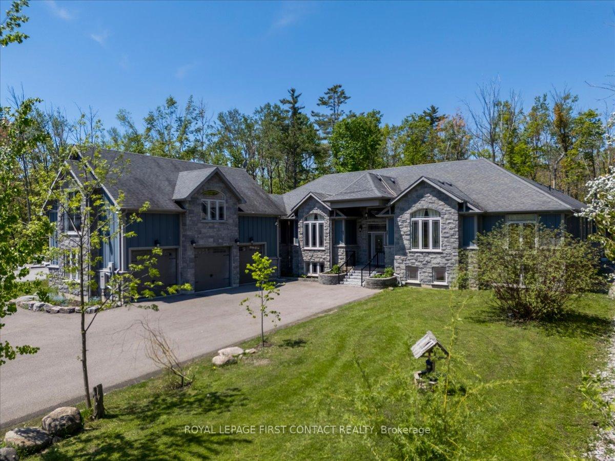 3500 Crescent Harbour Road, Innisfil, ON, exterior