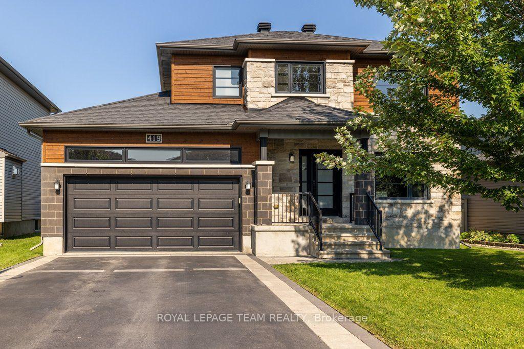 419 Provence Avenue, Russell, ON, exterior