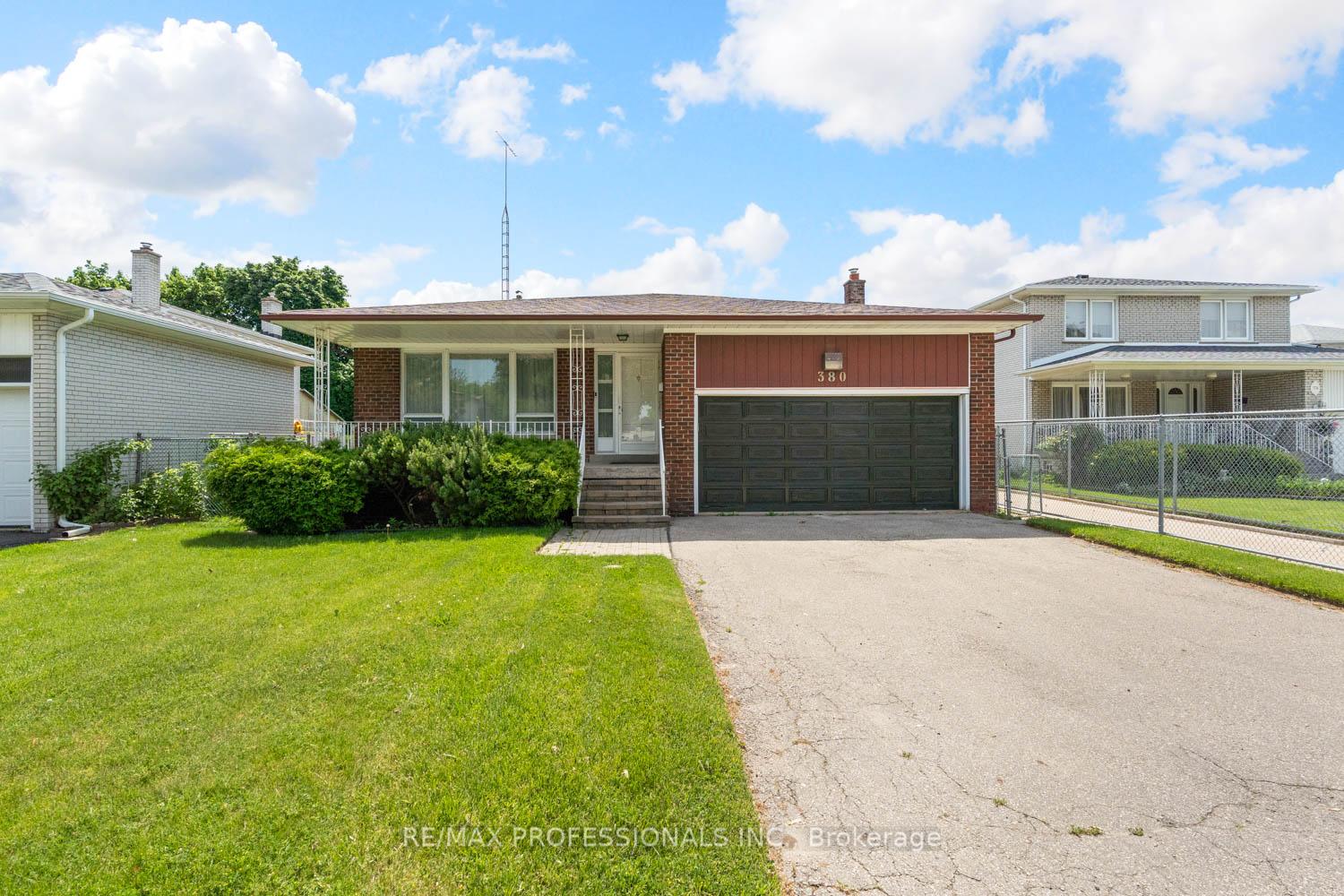 380 Targa Road, Mississauga, ON, exterior