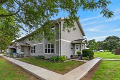 46 - 46 St Charles Place, Huron East, ON, exterior