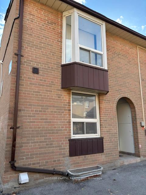 #73 - 246 John Garland Boulevard, Toronto W10, ON, exterior