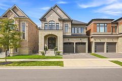 45 Boulton Trail, Oakville, ON, exterior