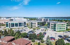 209 - 5 Quarry Ridge Road, Barrie, ON, exterior