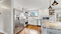 938 Greenwood Crescent, Whitby, ON, exterior