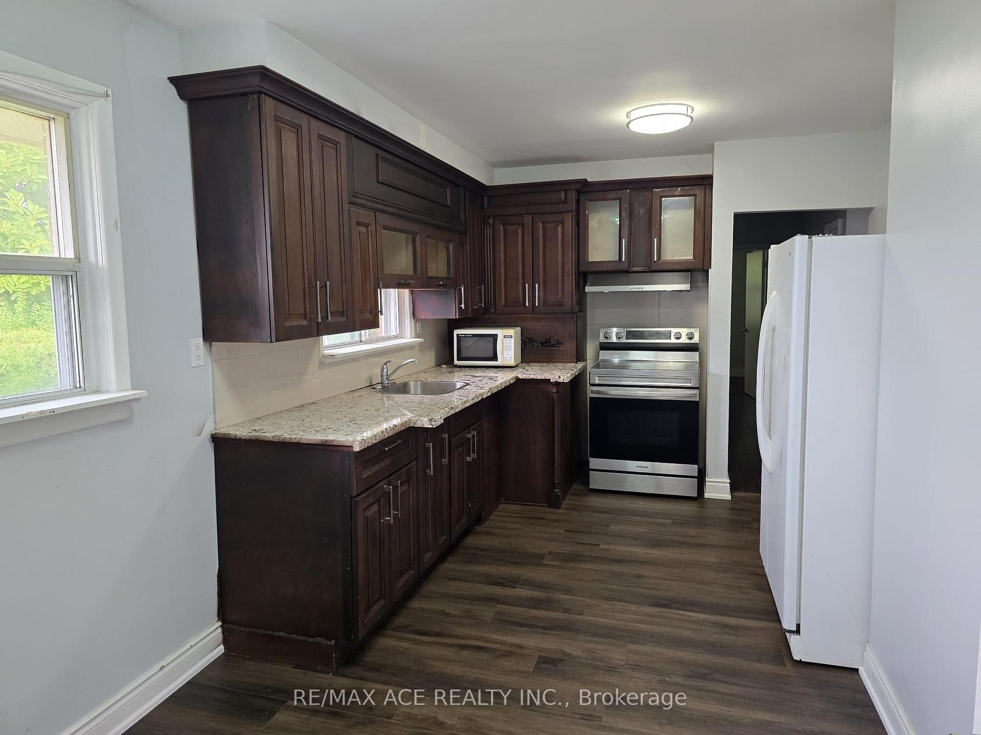 55 Brenda Crescent, Toronto E04, ON, exterior