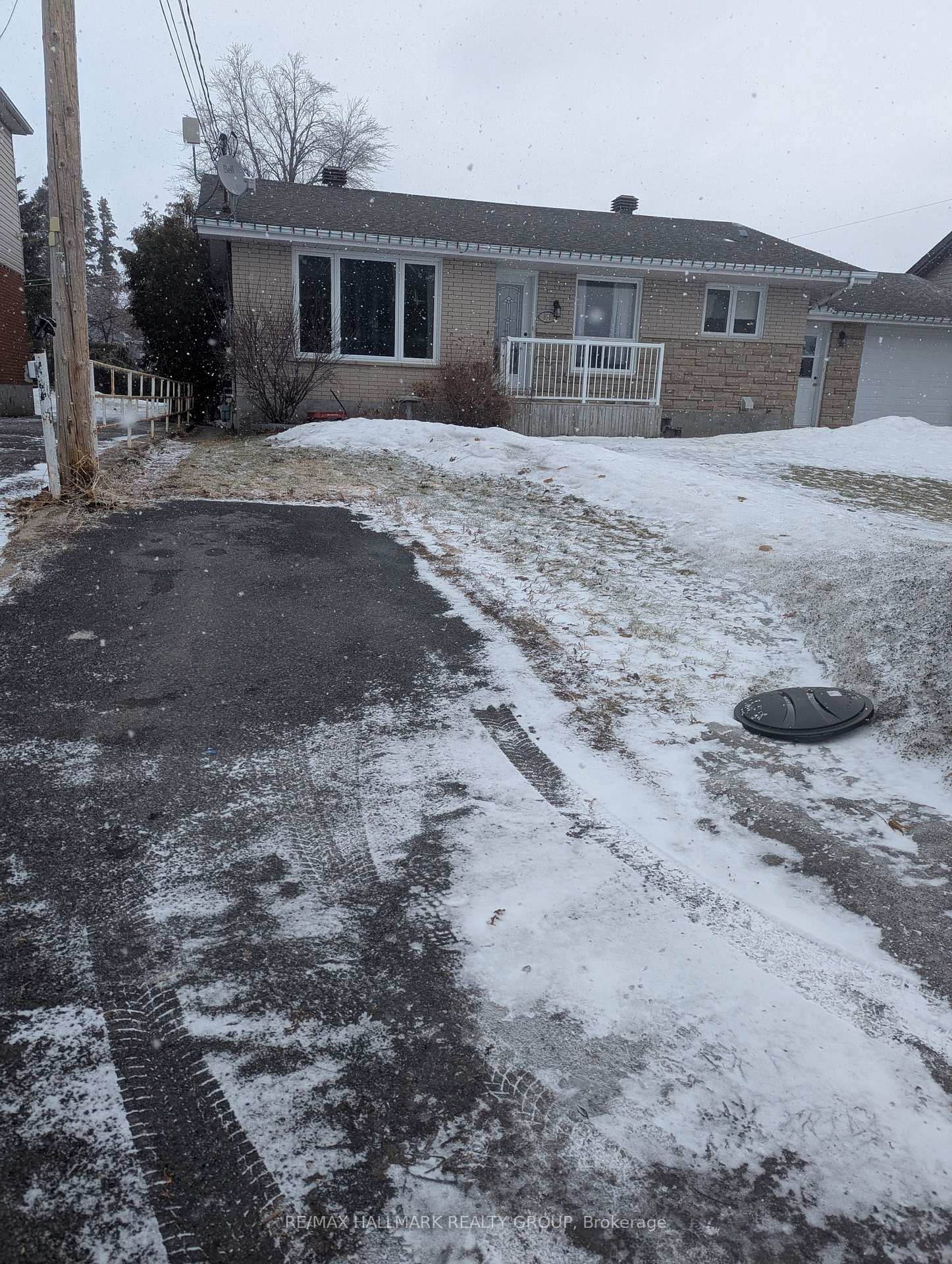 B - 871 St Jacques Street, Clarence-Rockland, ON, exterior