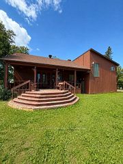 109-111 Hillcrest Road, Greenstone, ON, exterior