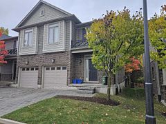 50 - 112 North Centre Road, London North, ON, exterior