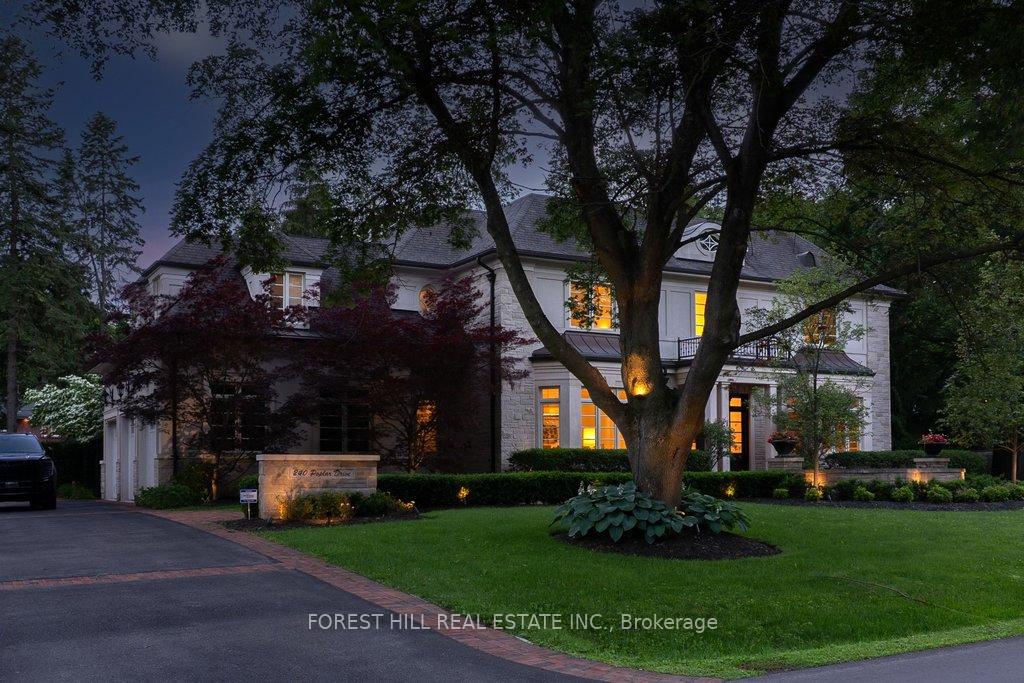 240 Poplar Drive, Oakville, ON, exterior