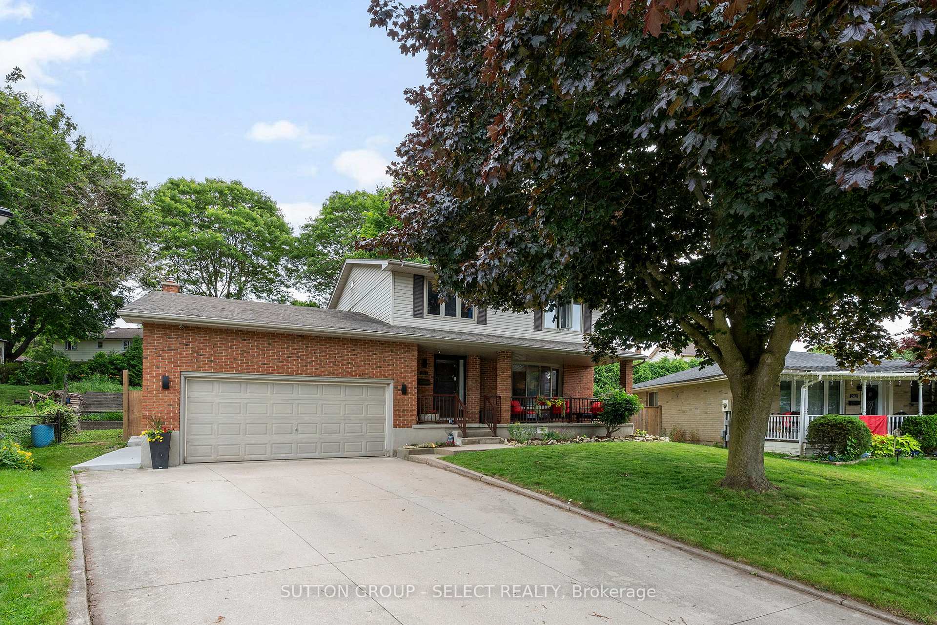 286 Highview Crescent, London South, ON, exterior