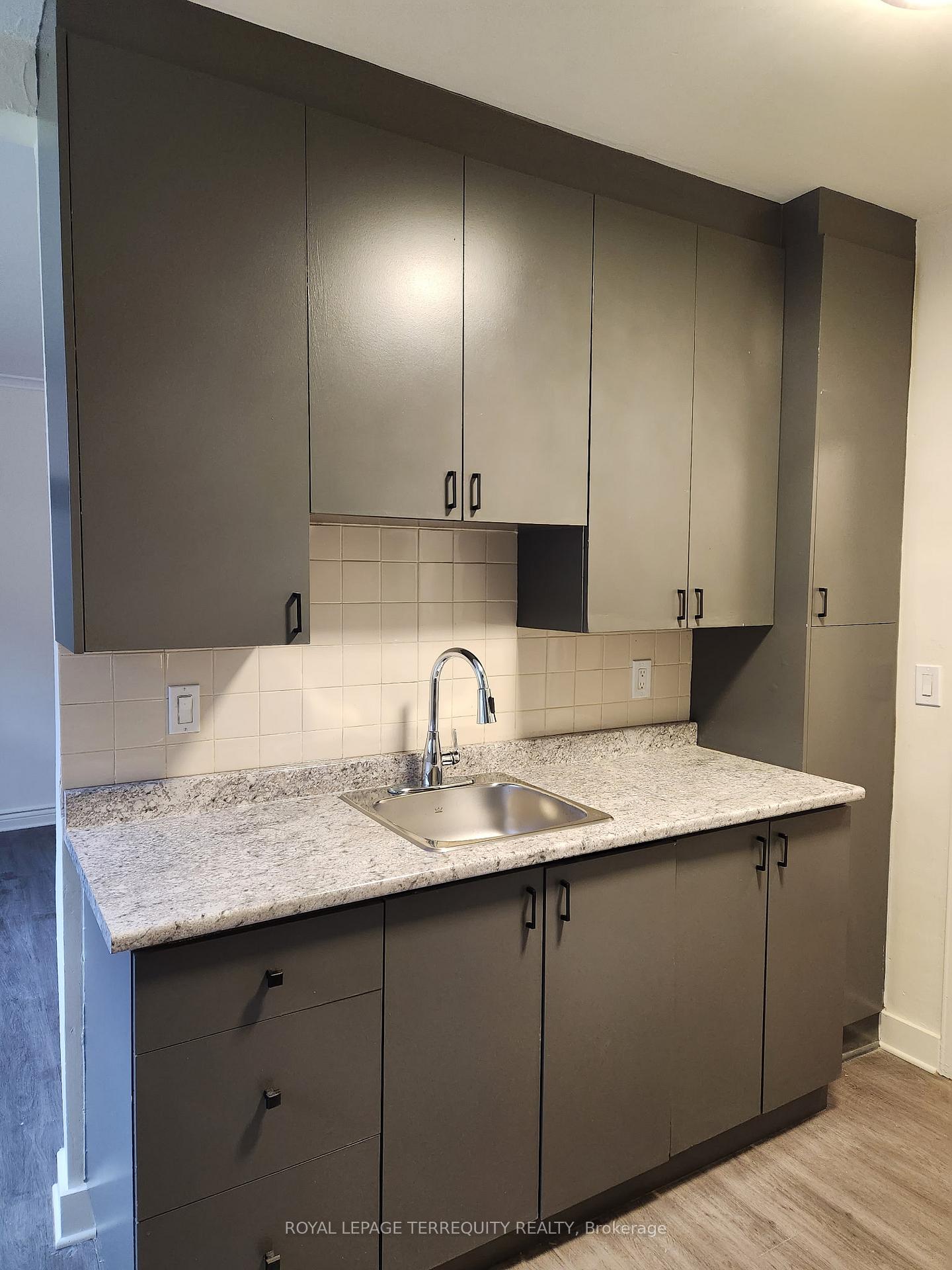 1 - 2550 Keele Street, Toronto W04, ON, exterior