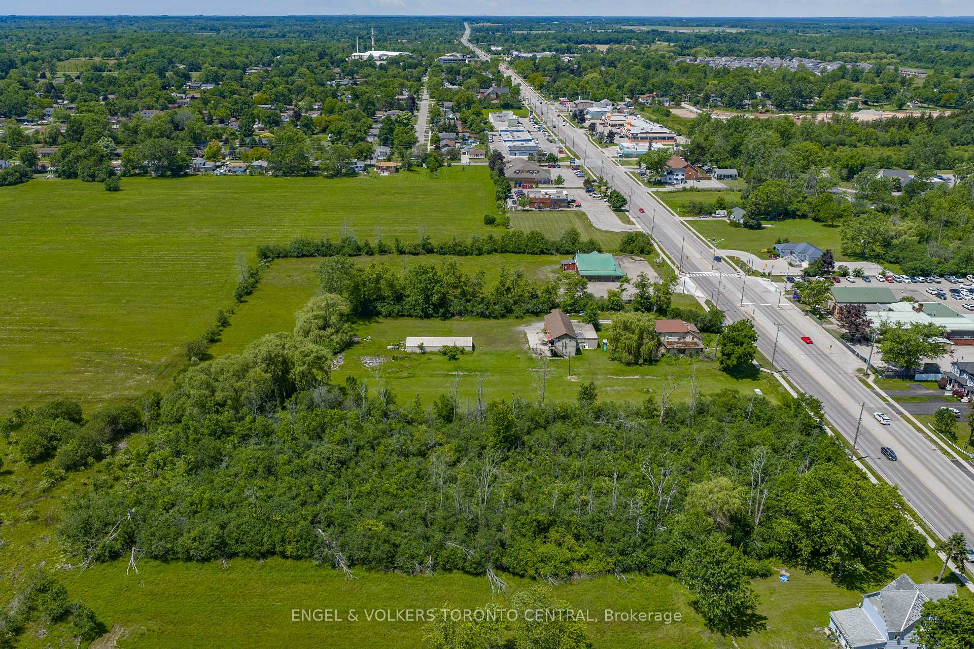 1185 Garrison Road, Fort Erie, ON, exterior