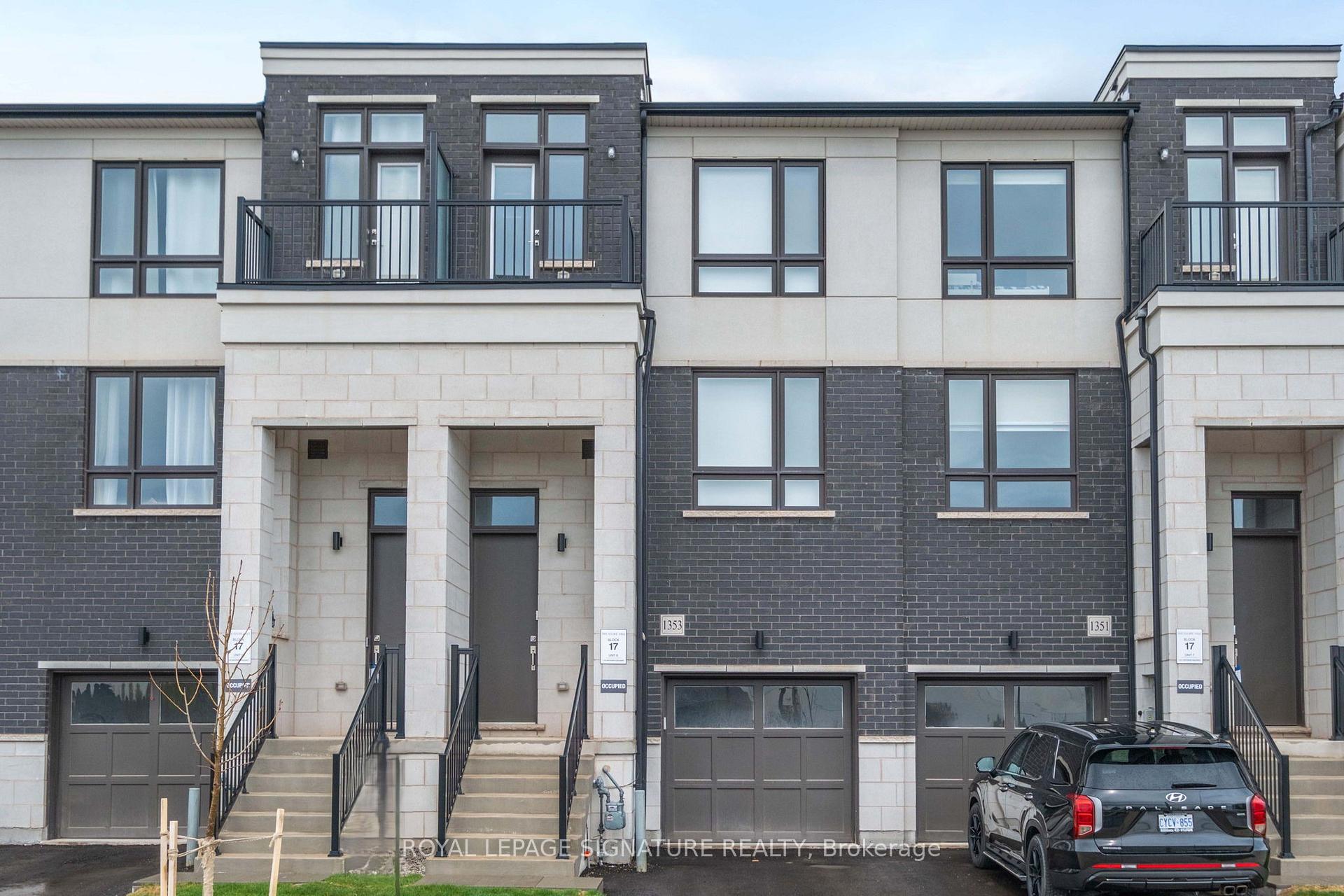 1353 Shevchenko Boulevard, Oakville, ON, exterior