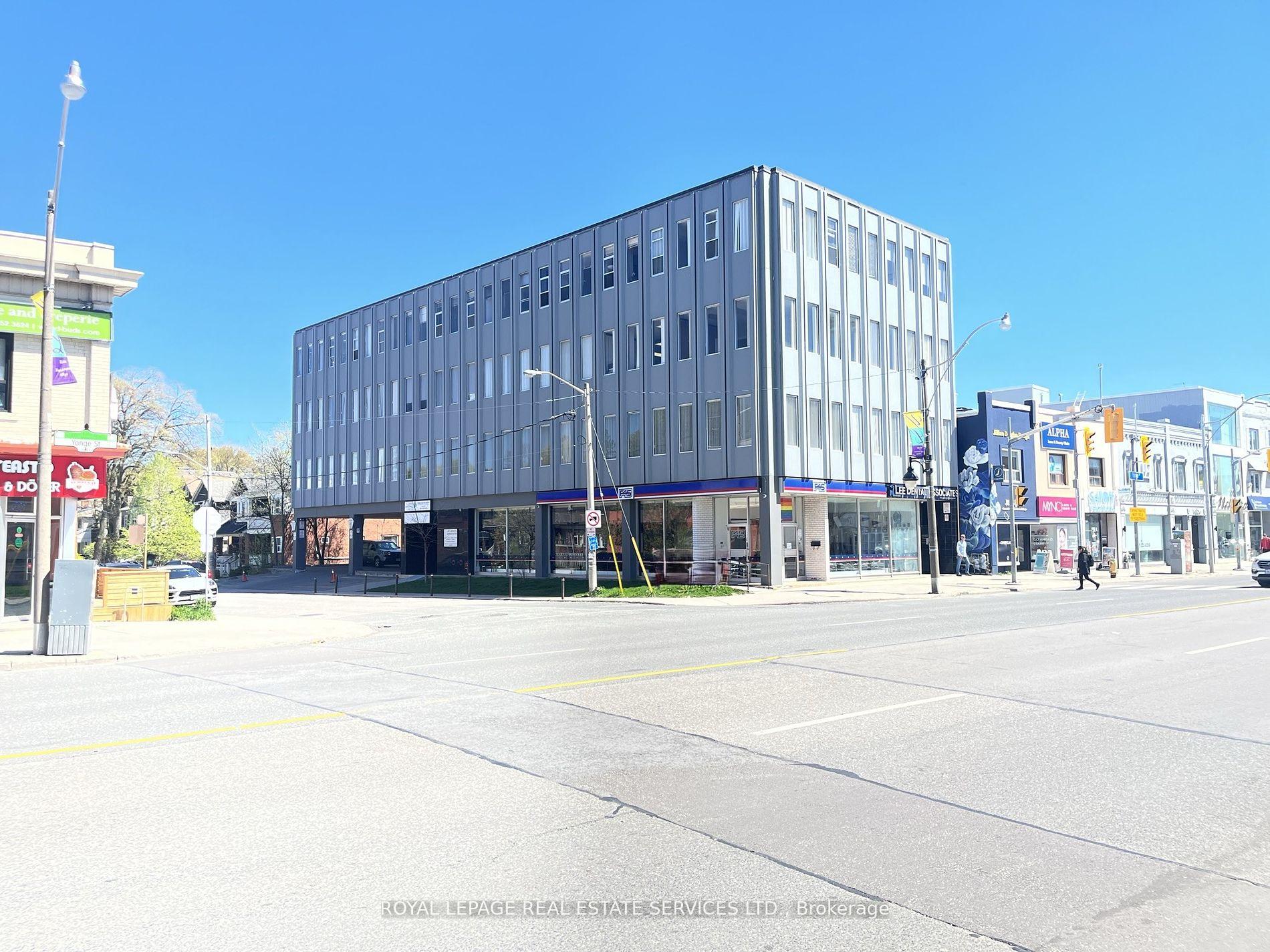 201 - 3335 Yonge Street, Toronto C04, ON, exterior