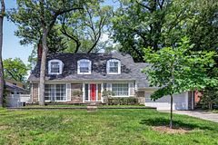 52 Valecrest Drive, Toronto W08, ON, exterior