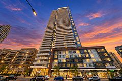 705 - 4065 Confederation Parkway, Mississauga, ON, exterior