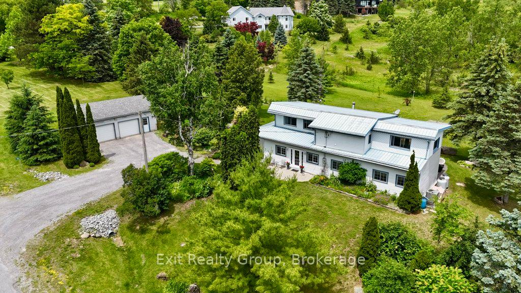 1466 Carman Road, Quinte West, ON, exterior
