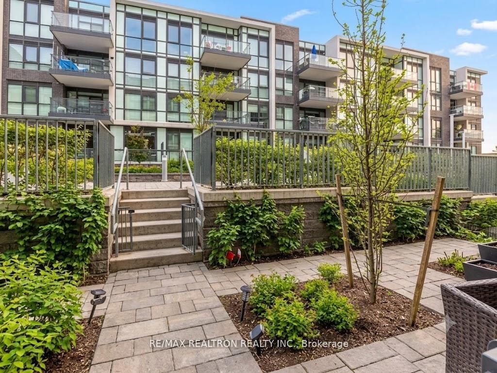 G13 - 415 SEA RAY Avenue, Innisfil, ON, exterior