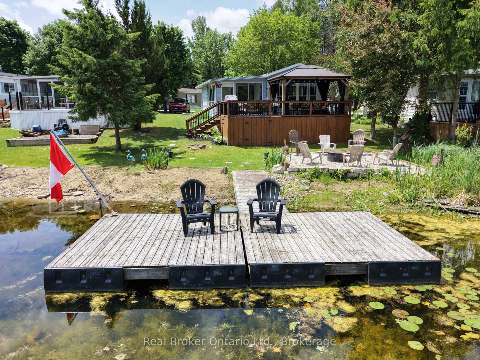 M29 - 13 Southline Avenue, Huron-Kinloss, ON, exterior